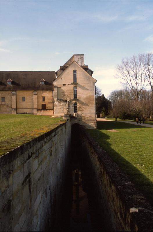 Abbaye Notre-Dame-La-Royale dite de Maubuisson