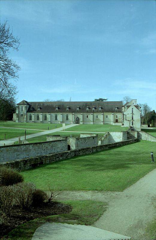 Abbaye Notre-Dame-La-Royale dite de Maubuisson