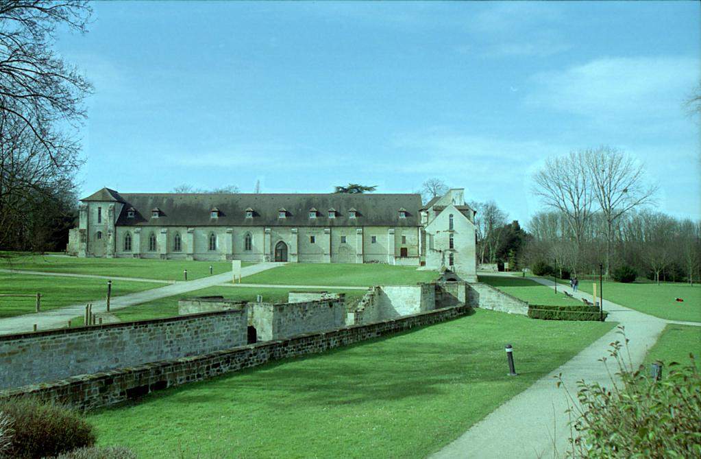 Abbaye Notre-Dame-La-Royale dite de Maubuisson