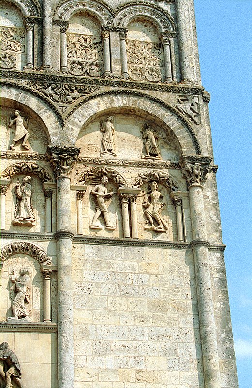 Cathédrale Saint Pierre dAngoulême