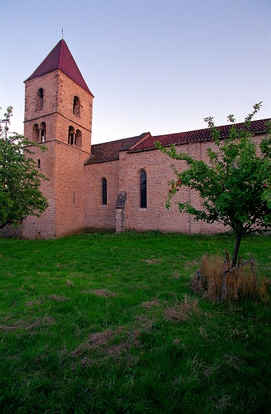 Eglises de Jalogny et Vaux