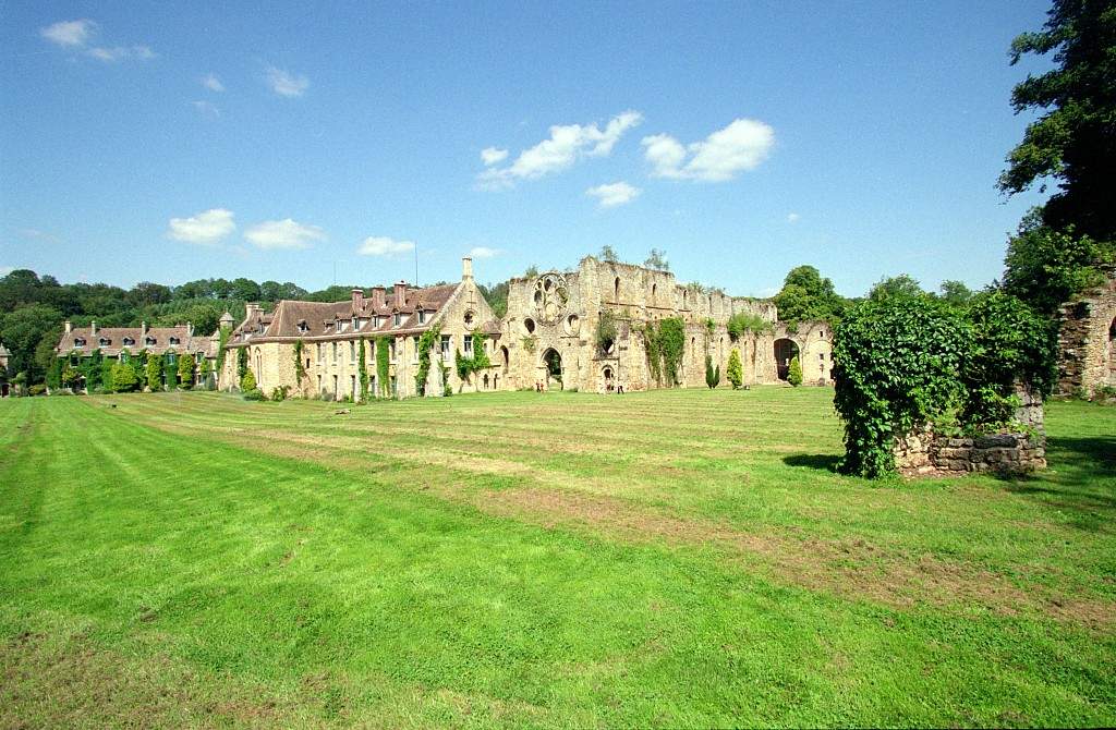 Abbaye Notre Dame des Vaulx de Cernay