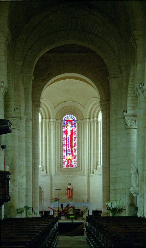 Abbaye_Saint_Junien_de_Nouaille_Mauperthuis_004-822-0001.jpg