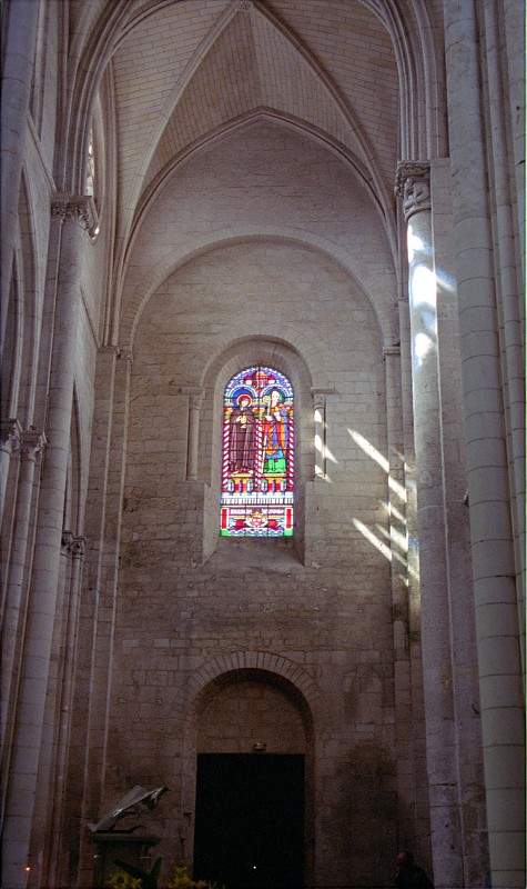 Abbaye_Saint_Junien_de_Nouaille_Mauperthuis_004-822-0002.jpg