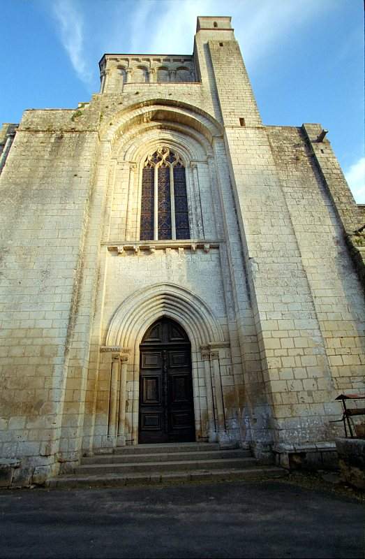 Abbaye_Saint_Junien_de_Nouaille_Mauperthuis_2941-0017.jpg
