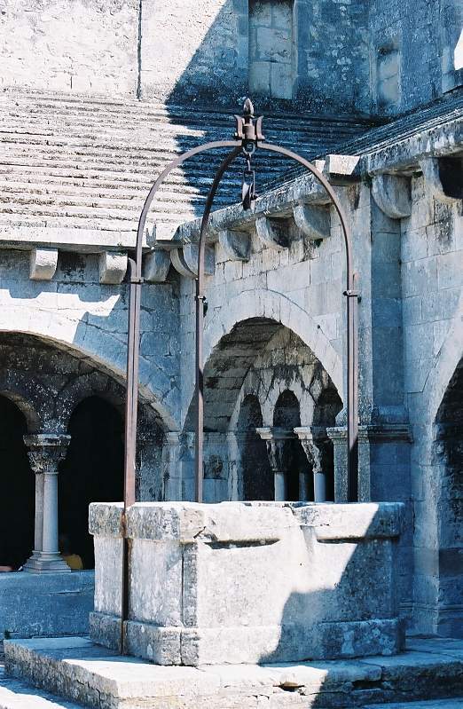 Abbaye Notre Dame  de Montmajour