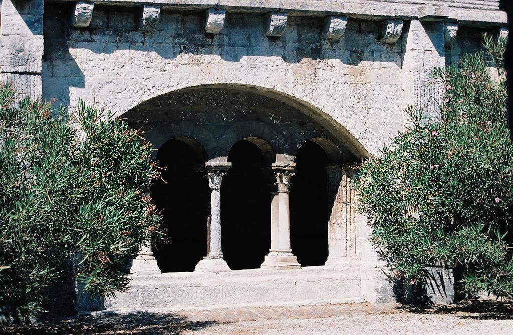 Abbaye Notre Dame  de Montmajour