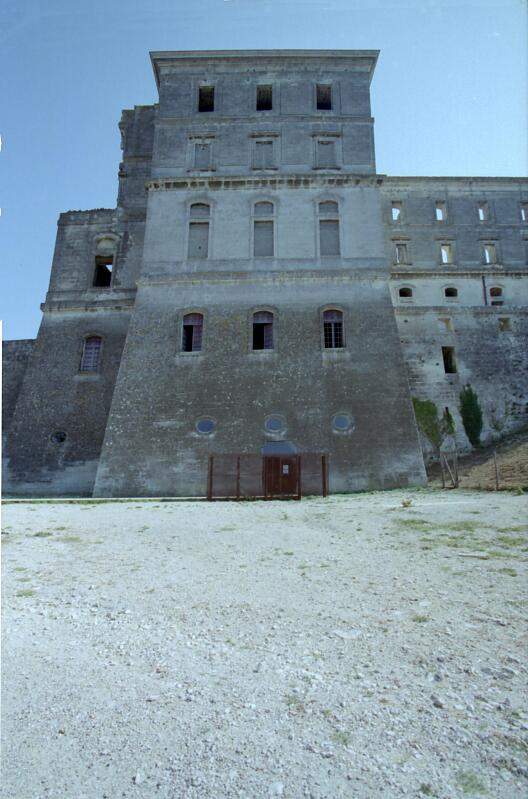 Abbaye Notre Dame  de Montmajour