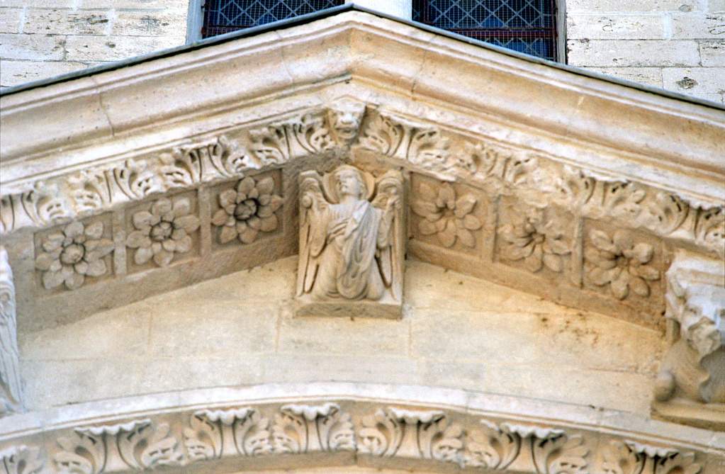 Arles-StTrophime-Facade-7619-0019.1.jpg
