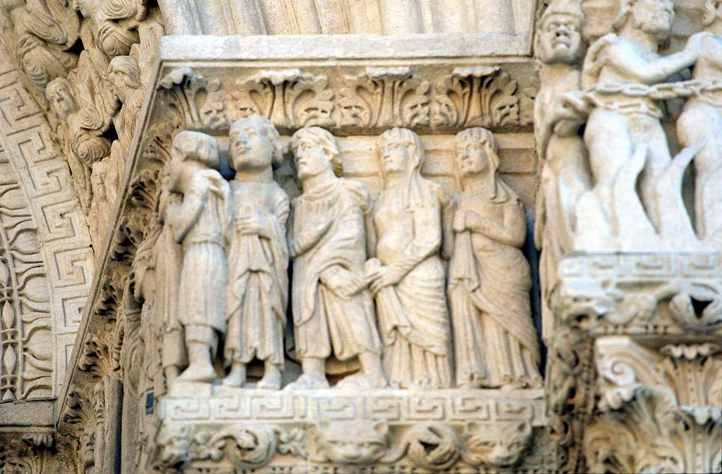Arles-StTrophime-Facade-7621-0018.1.jpg