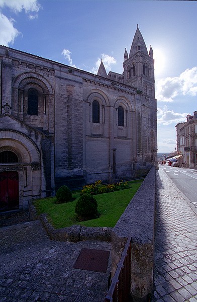 Cathédrale Saint Pierre dAngoulême