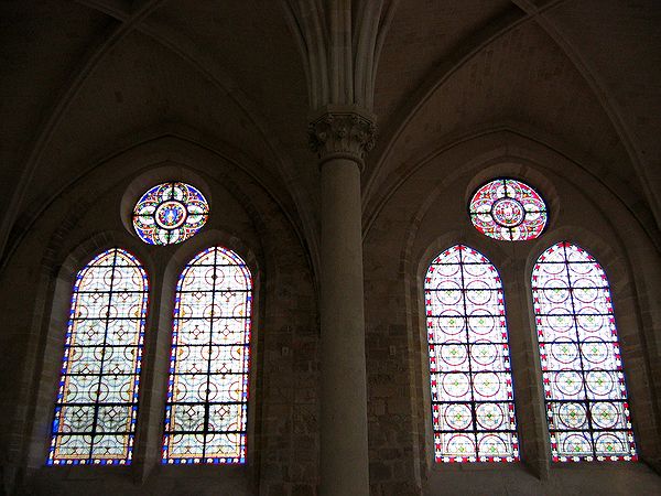 FR-Asniere-Abbaye_de_Royaumont-a80_2005-05-08_0029.jpg