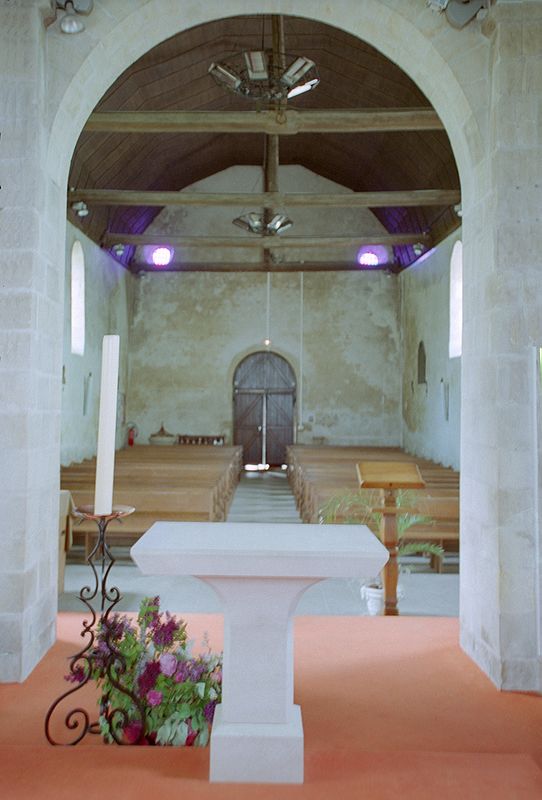 FR-Avord-Saint_Hugues-4243-0031_pt.jpg