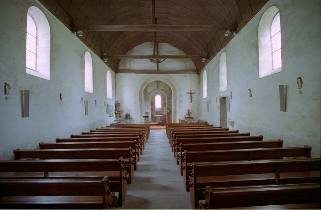 FR-Avord-Saint_Hugues-4243-0034.jpg