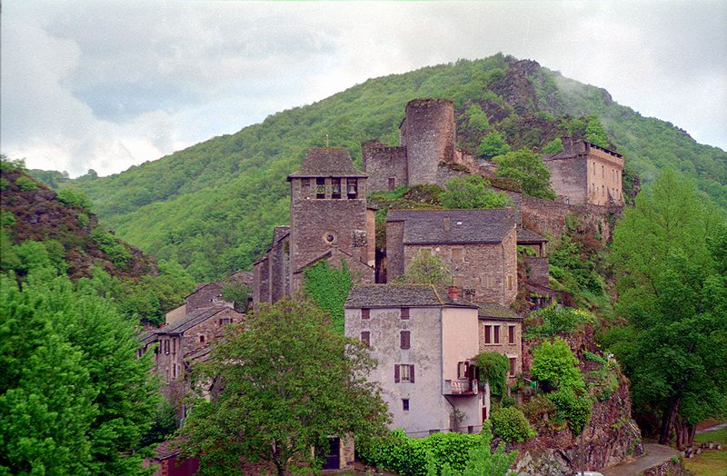 Brousse le Château