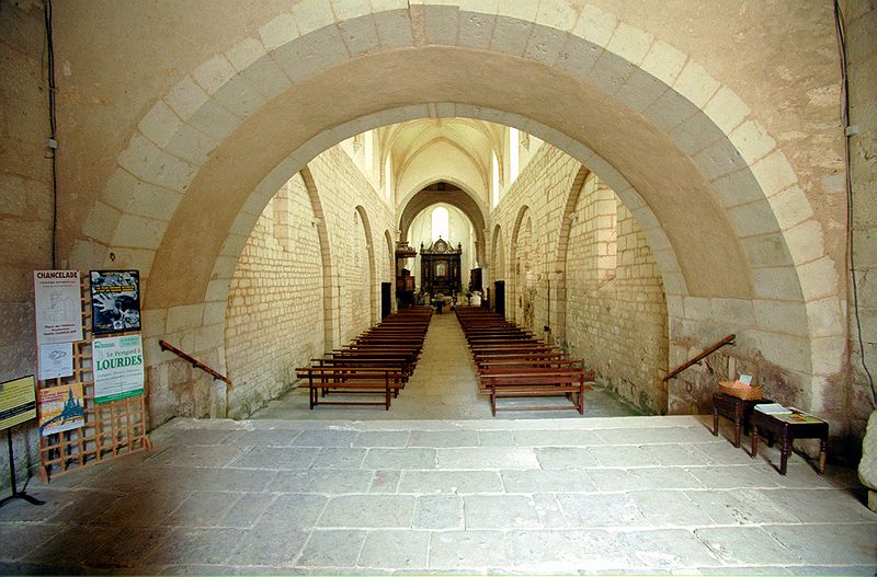 FR-Chancelade-Abbaye-9058-0024.jpg