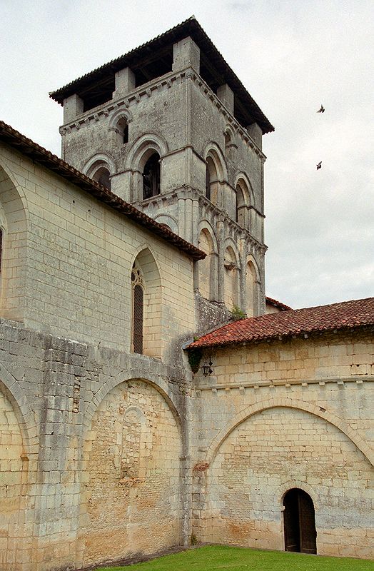 FR-Chancelade-Abbaye-9058-0028_pt.jpg