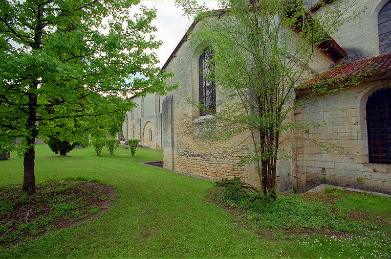 FR-Chancelade-Abbaye-9058-0029.jpg