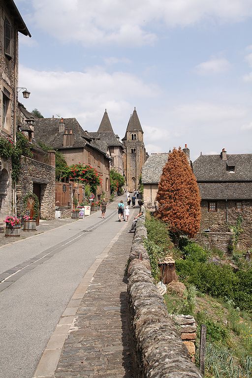 FR-Conques-Sainte_Foy-E5D_2011-07-12_0239.jpg