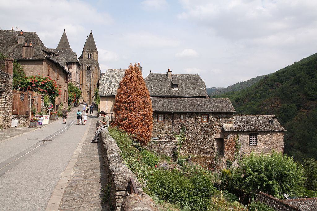 FR-Conques-Sainte_Foy-E5D_2011-07-12_0240.jpg