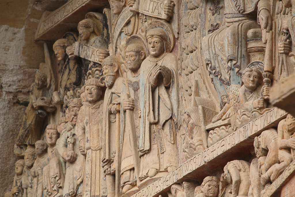 FR-Conques-Sainte_Foy-E5D_2011-07-12_0247.jpg