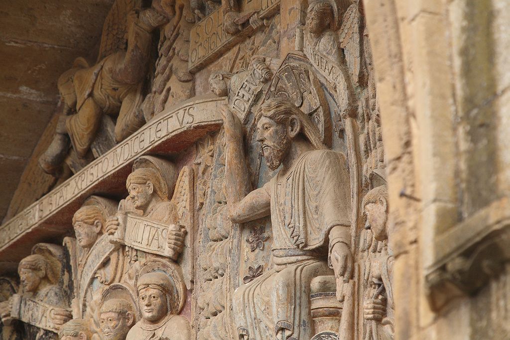FR-Conques-Sainte_Foy-E5D_2011-07-12_0253.jpg