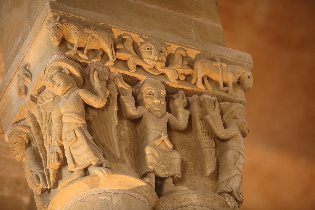 FR-Conques-Sainte_Foy-E5D_2011-07-12_0287.jpg