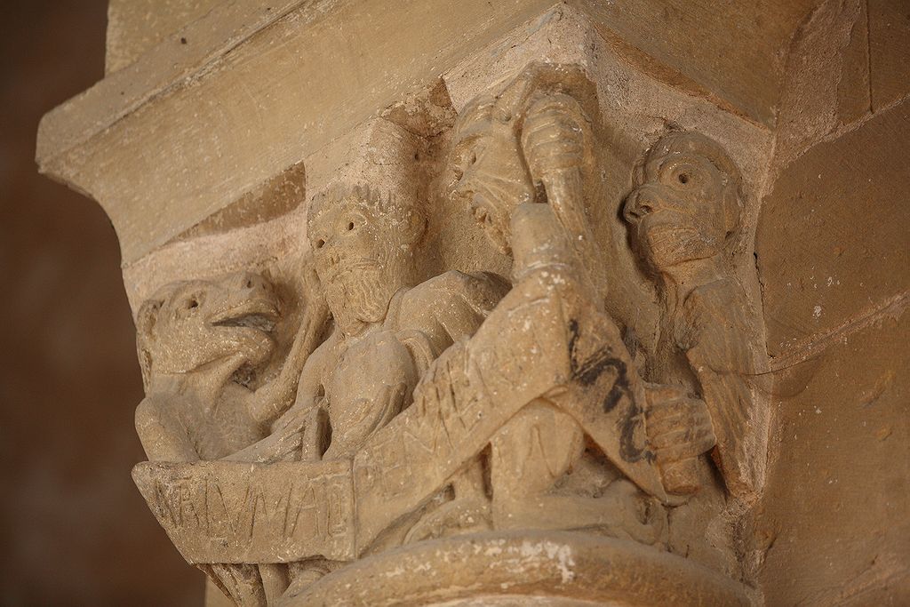 FR-Conques-Sainte_Foy-E5D_2011-07-12_0303.jpg