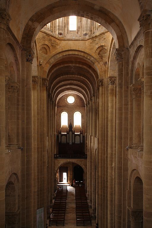 FR-Conques-Sainte_Foy-E5D_2011-07-12_0324_pt.jpg