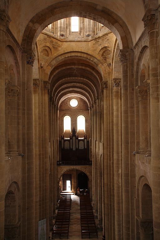 FR-Conques-Sainte_Foy-E5D_2011-07-12_0325.jpg