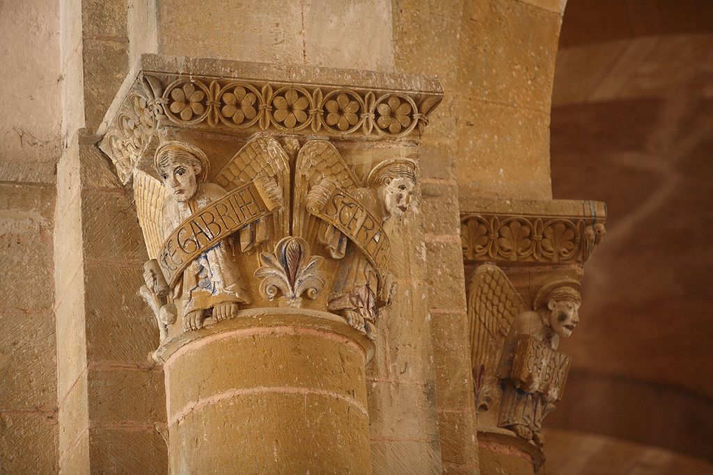FR-Conques-Sainte_Foy-E5D_2011-07-12_0330.jpg
