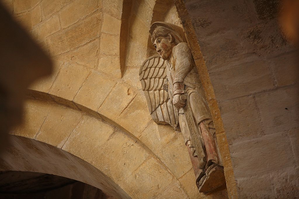 FR-Conques-Sainte_Foy-E5D_2011-07-12_0331.jpg