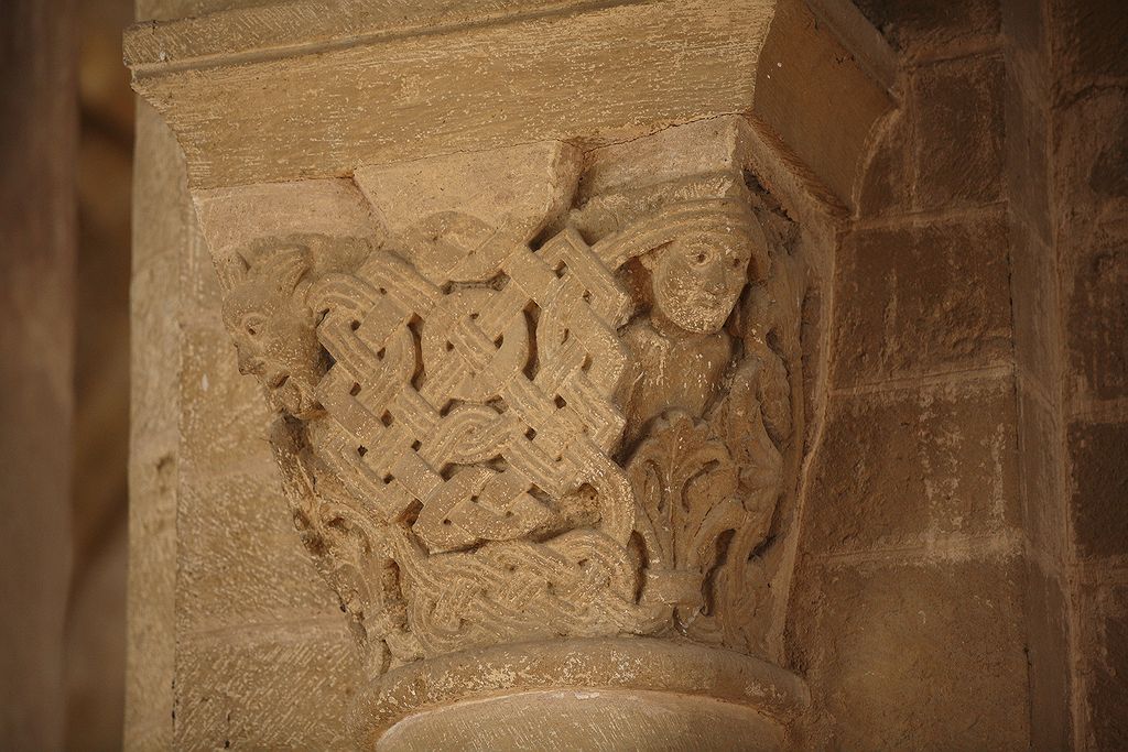 FR-Conques-Sainte_Foy-E5D_2011-07-12_0336.jpg