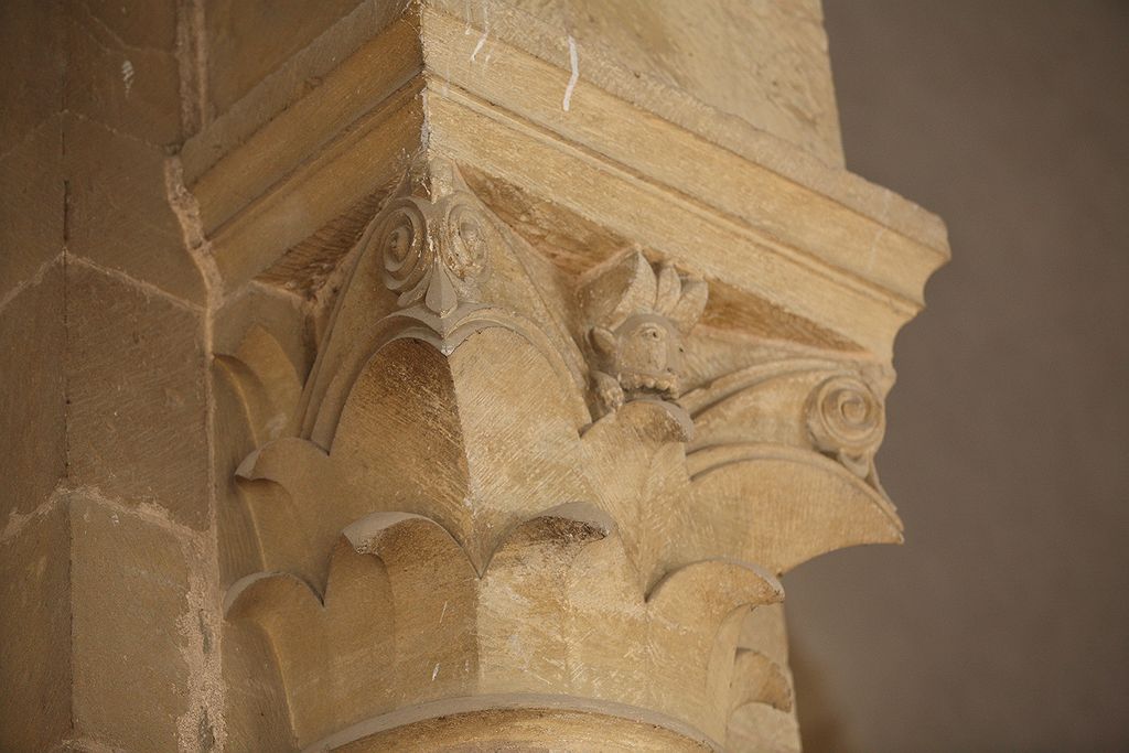 FR-Conques-Sainte_Foy-E5D_2011-07-12_0340.jpg