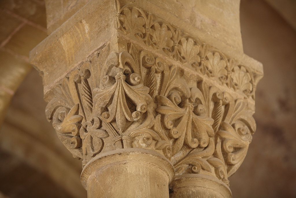 FR-Conques-Sainte_Foy-E5D_2011-07-12_0341.jpg