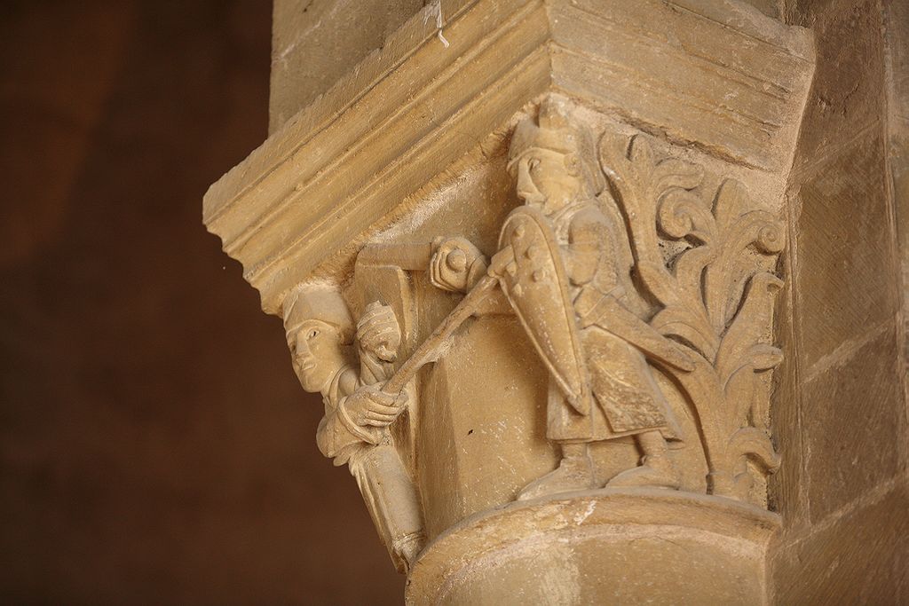 FR-Conques-Sainte_Foy-E5D_2011-07-12_0361.jpg