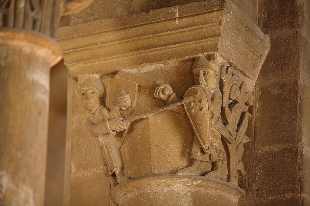 FR-Conques-Sainte_Foy-E5D_2011-07-12_0377.jpg