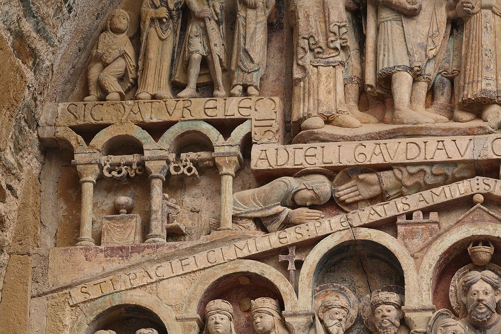 FR-Conques-Sainte_Foy-E5D_2011-07-12_0395.jpg