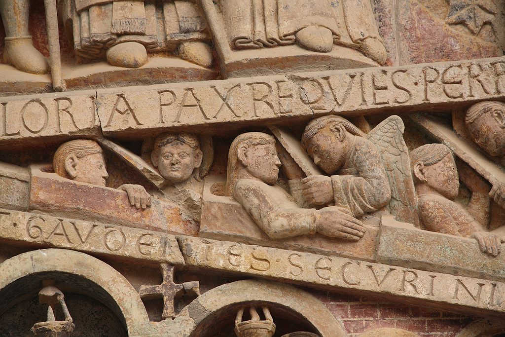 FR-Conques-Sainte_Foy-E5D_2011-07-12_0408.jpg