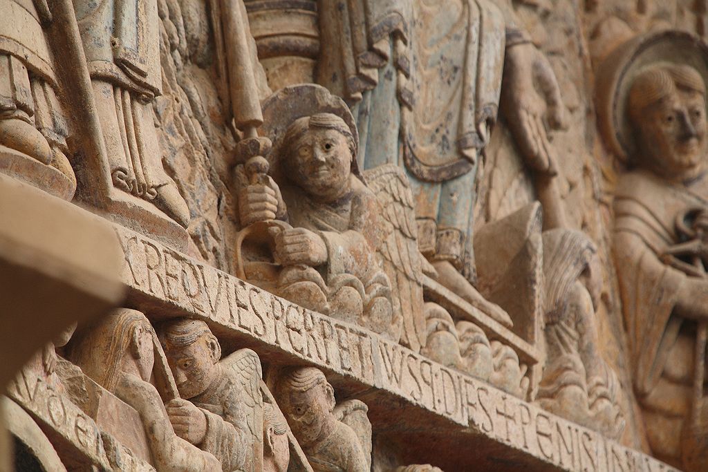 FR-Conques-Sainte_Foy-E5D_2011-07-12_0451.jpg