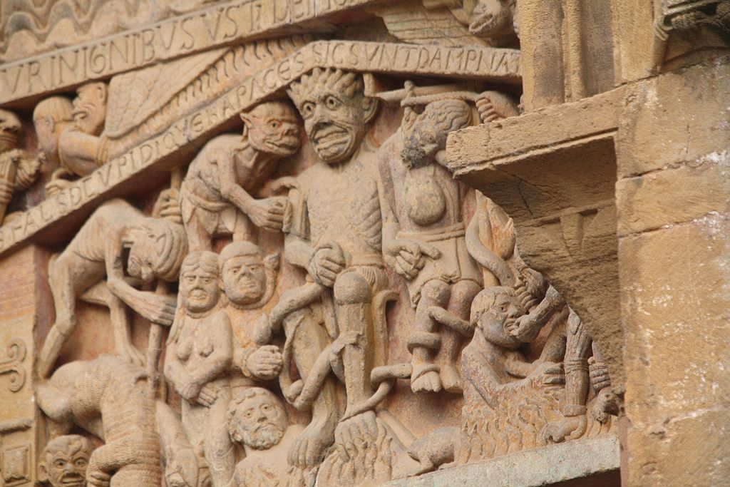 FR-Conques-Sainte_Foy-E5D_2011-07-12_0464.jpg