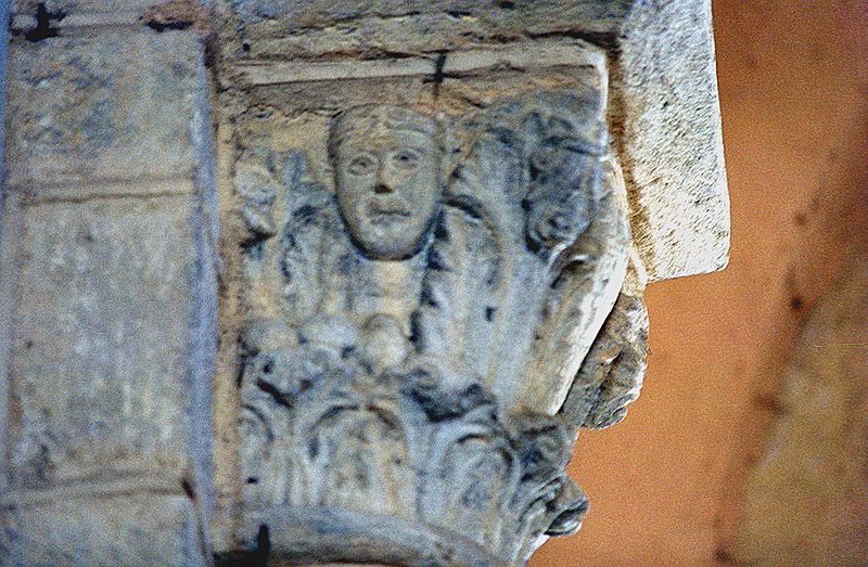 FR-Ennezat-Saint_Victor_et_Sainte_Couronne-4646-0025.jpg