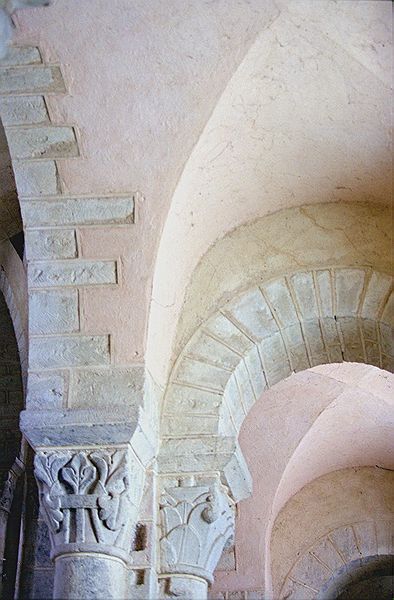 FR-Ennezat-Saint_Victor_et_Sainte_Couronne-4646-0036.jpg