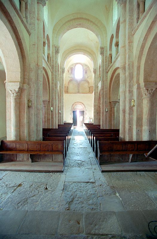 FR-Gourdon-Notre_Dame_de_l_Assomption-7322-0006.jpg