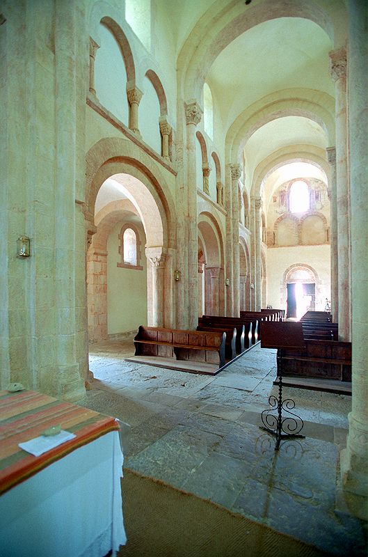 FR-Gourdon-Notre_Dame_de_l_Assomption-7322-0012.jpg