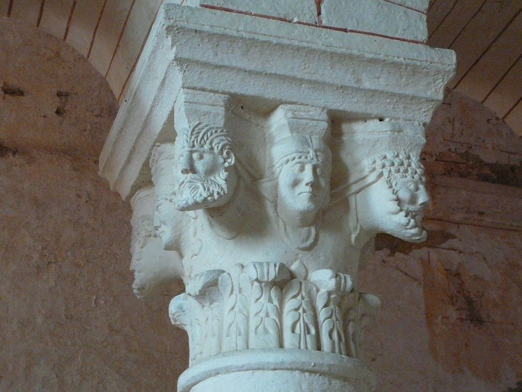 FR-La_Celle-La_Celle_Bruere-tz1_2008-08-07_0043.jpg
