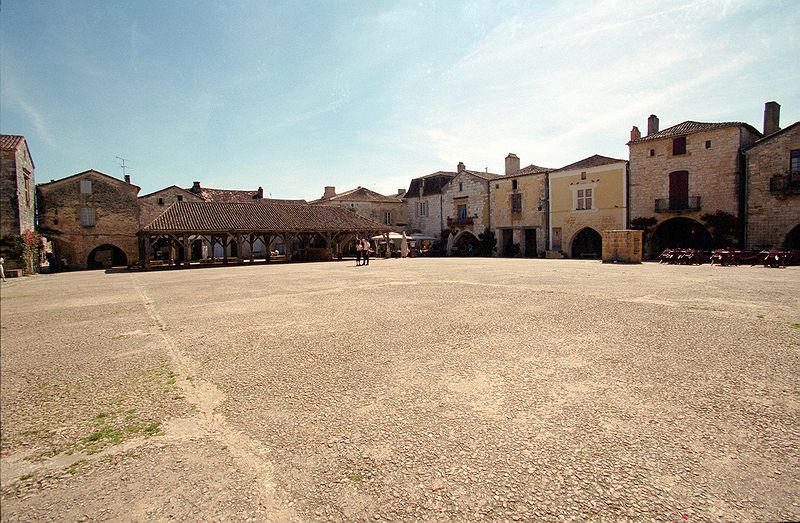 FR-Monpazier-Bastide-9120-0024.jpg
