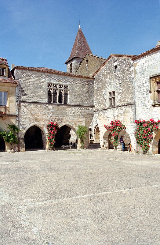 FR-Monpazier-Bastide-9120-0033.jpg