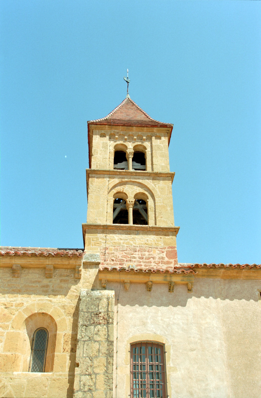 FR-Montceaux_l_Etoile-Saints_Pierre_et_Paul-7313-0021.jpg