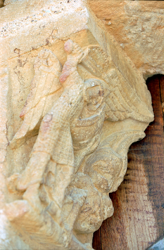 FR-Montceaux_l_Etoile-Saints_Pierre_et_Paul-7313-0026.jpg